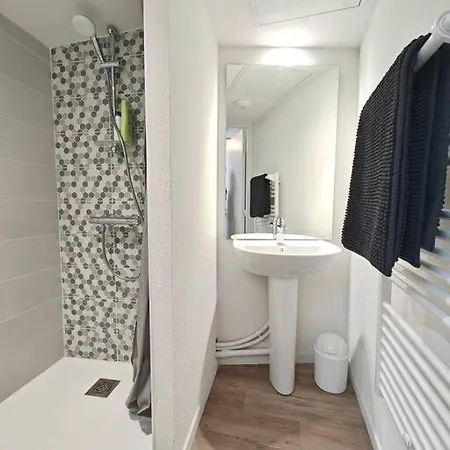 Apartment Entier Proche Des Commerces - 1 A 2 Pers - Langon (Gironde)
