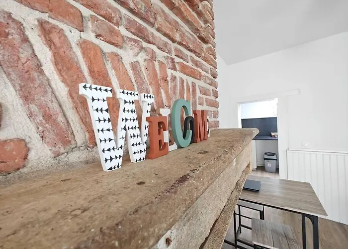 Entier Proche Des Commerces - 1 A 2 Pers - * ランゴン